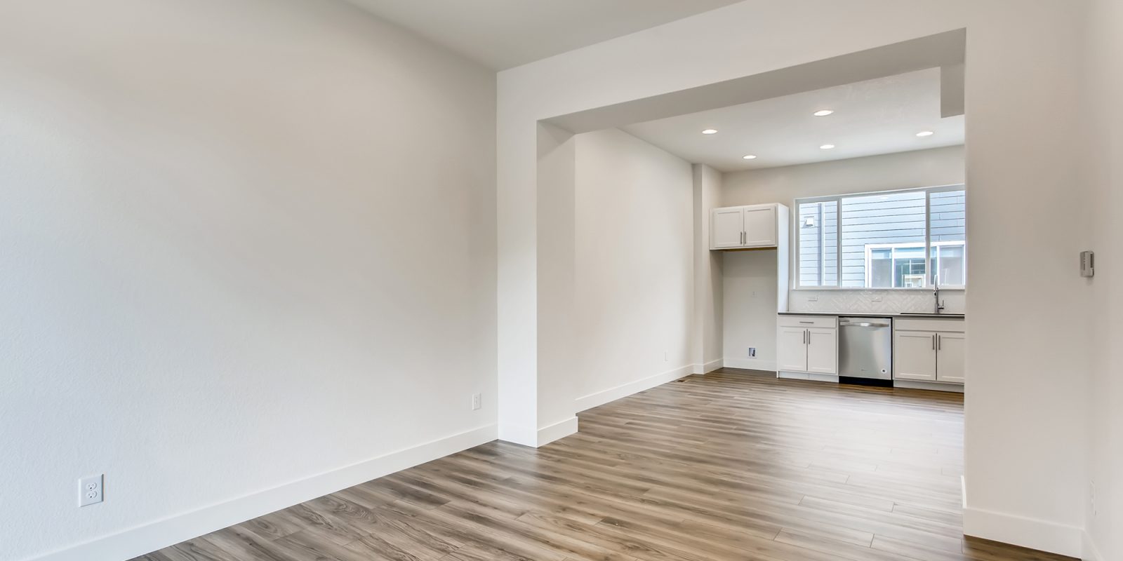 WestRidge: Garland - Living Room & Dining Nook