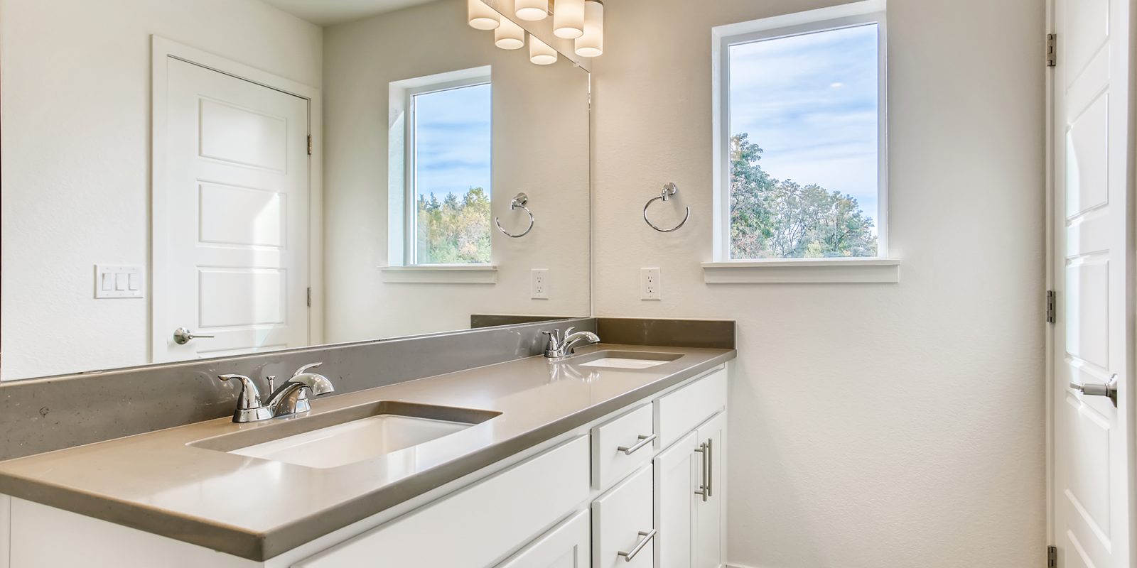 WestRidge: Garland - Master Bathroom