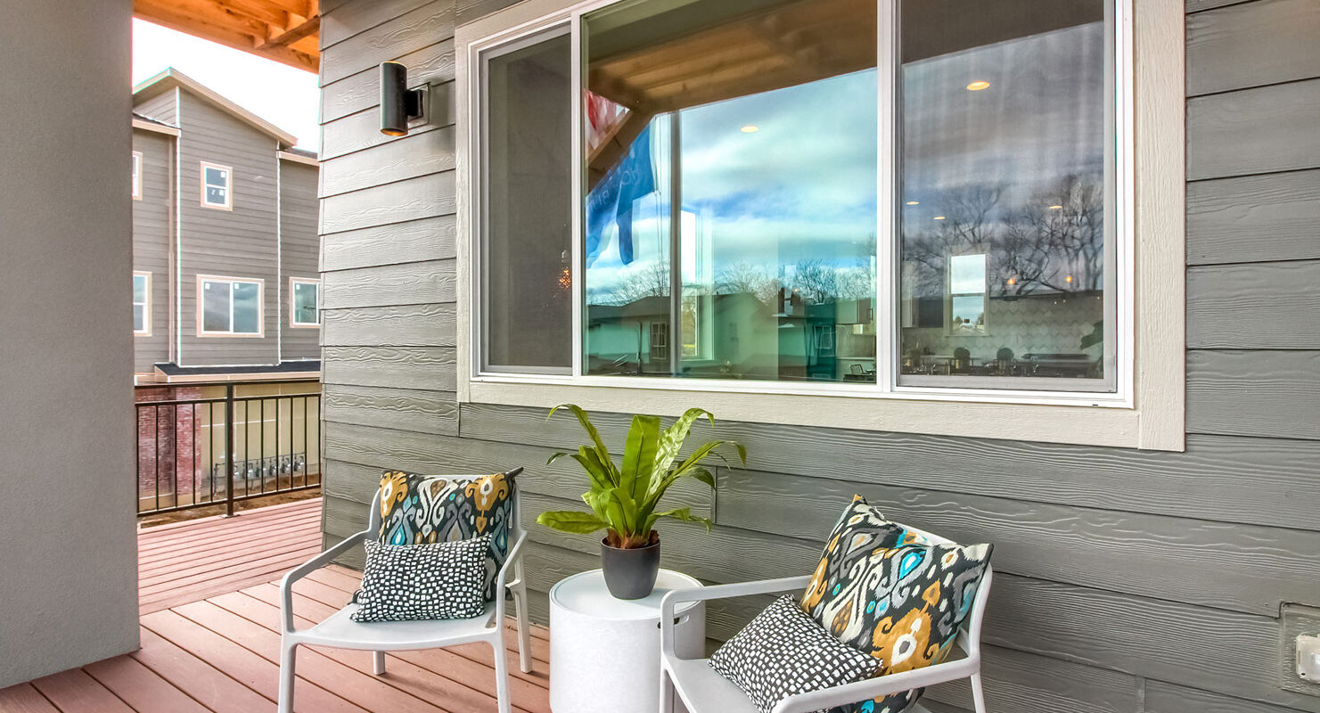 WestRidge: Simms - Front Porch