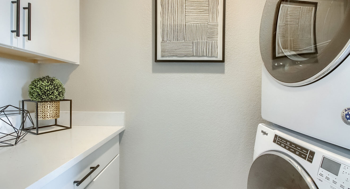 WestRidge: Simms - Laundry