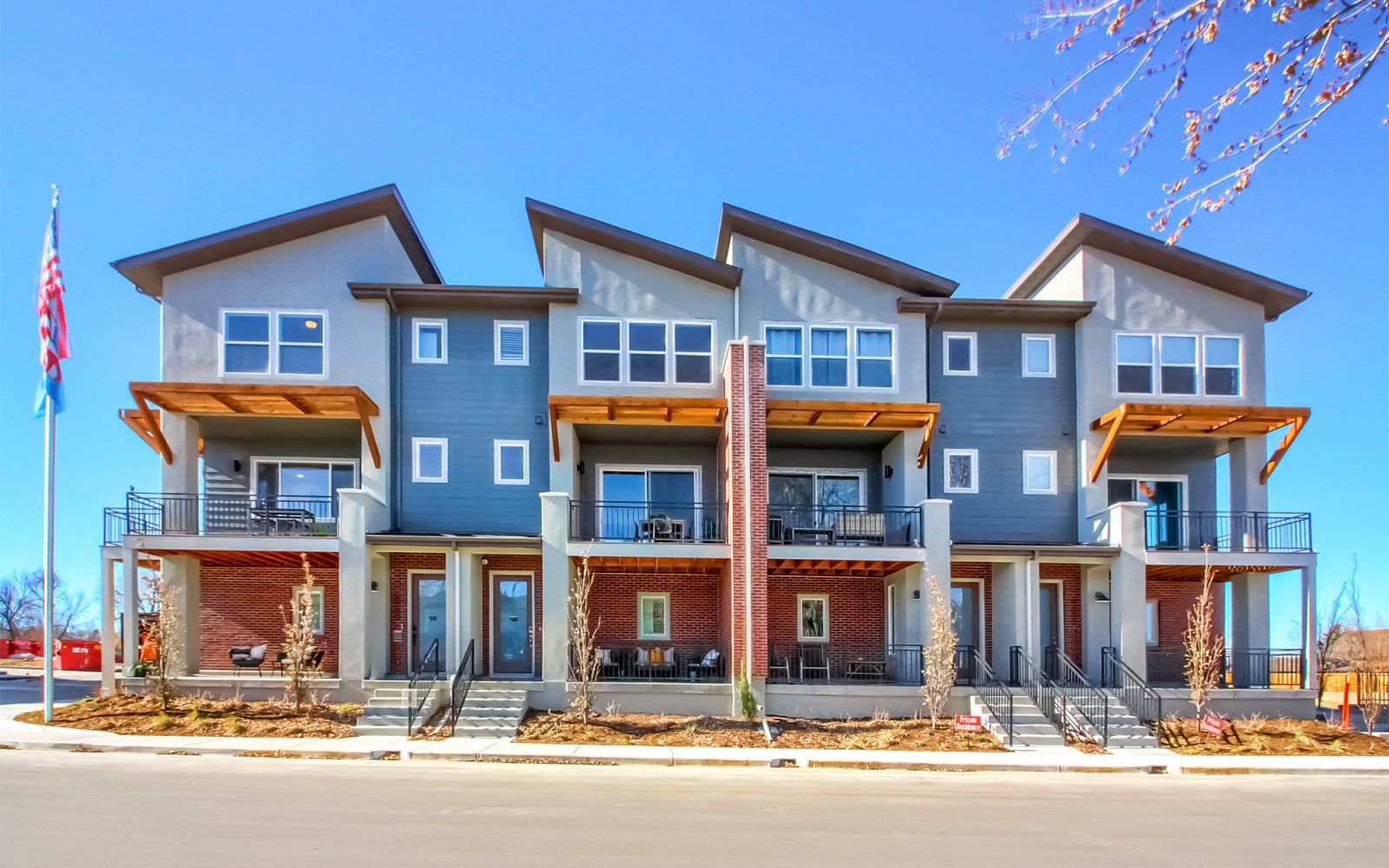 WestRidge: Exterior