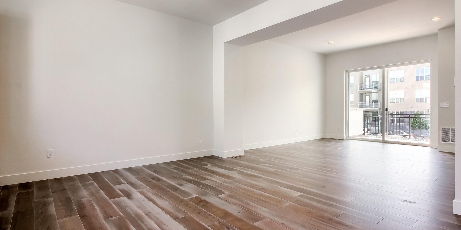 Arista: Uptown - Open Floor Plan