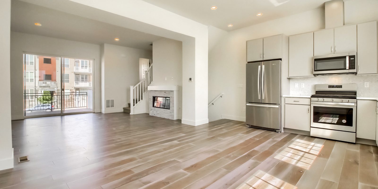 Arista: Uptown - Kitchen
