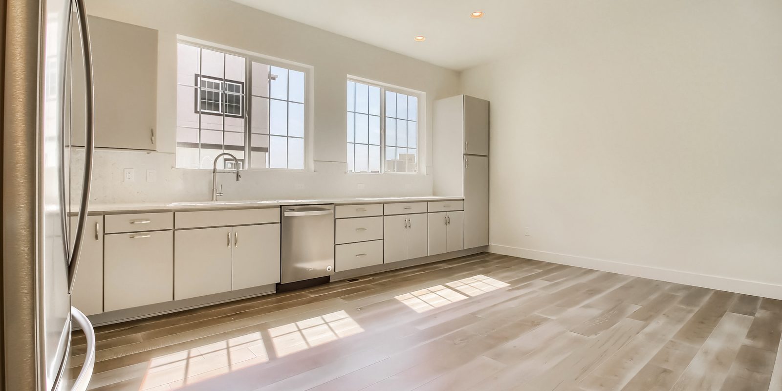 Arista: Uptown - Kitchen