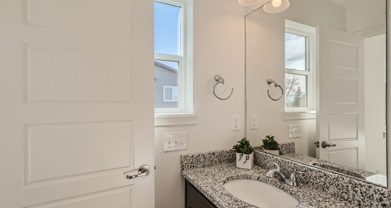 2nd Bedroom Bath