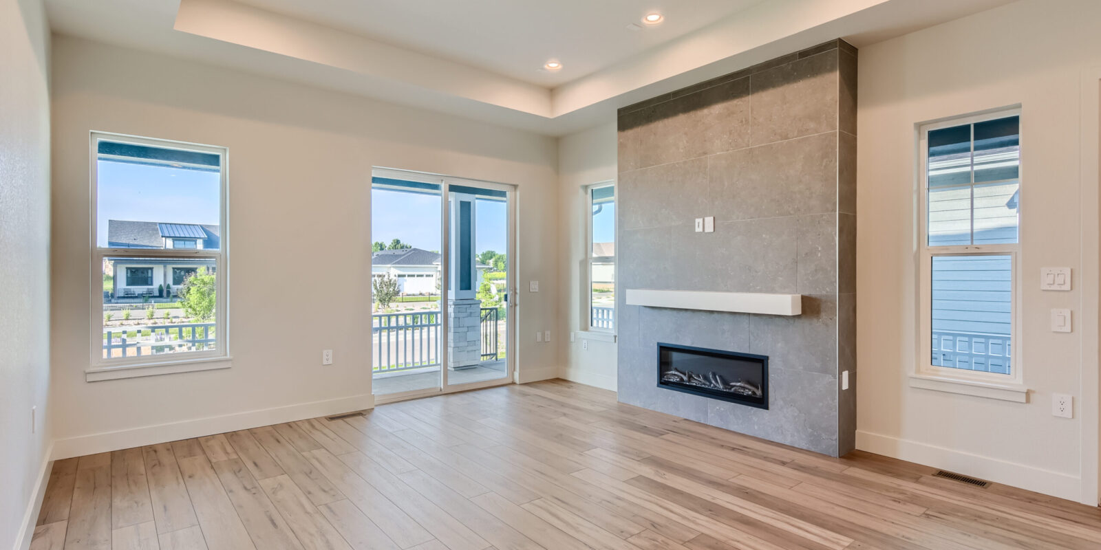 Veranda - Family Room